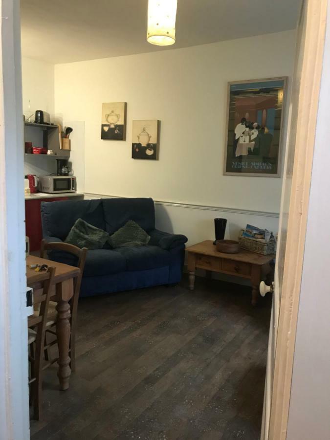 Le Petit Logement Apartman Pre-en-Pail-Saint-Samson Kültér fotó